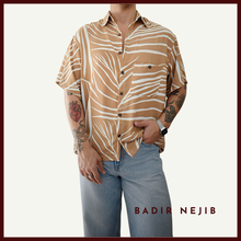 Cargar imagen en el visor de la galería, Camisa Beige Palm